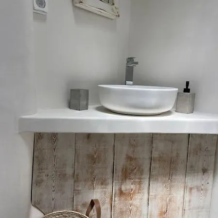 Apartment Brizo - Tcupstudios *